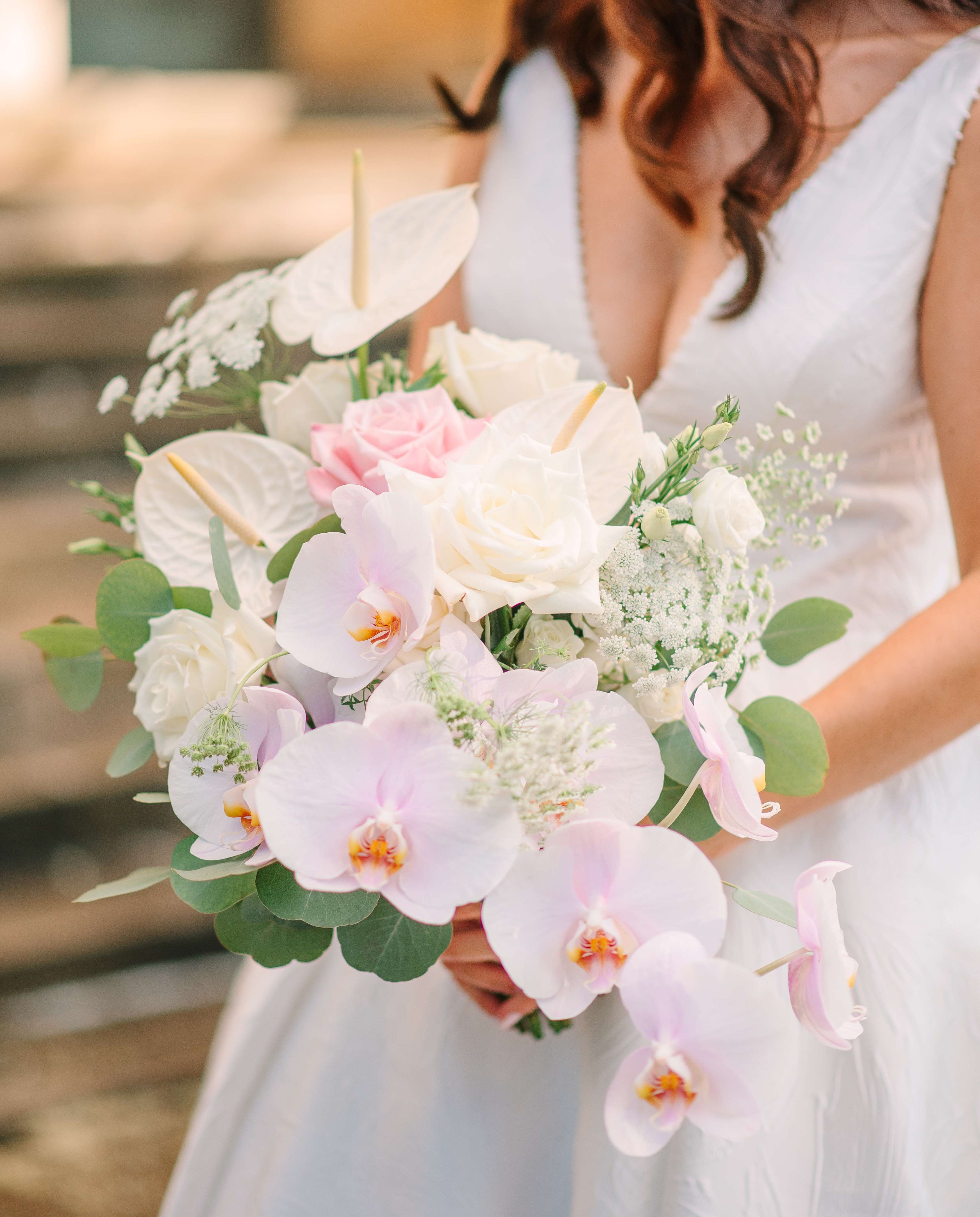 Pittsburgh wedding flowers bride's bouquet